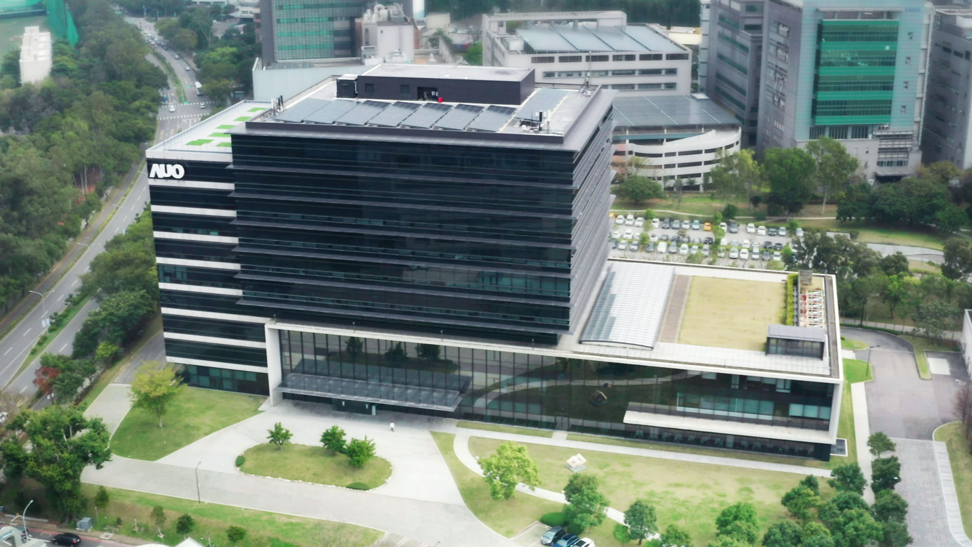 永盈会GRC总部大楼通过 ISO 14068-1碳中和查证